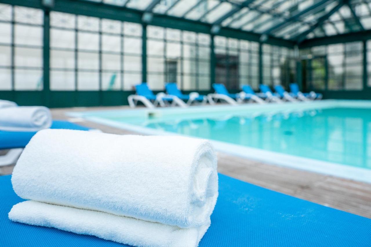 Sowell Hotels Le Beach Trouville-sur-mer Exteriör bild