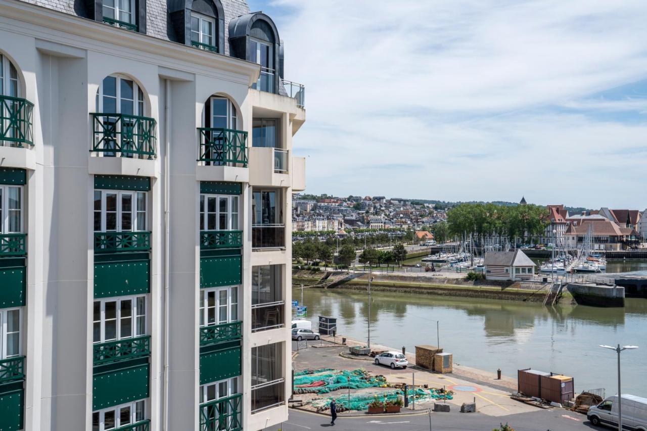 Sowell Hotels Le Beach Trouville-sur-mer Exteriör bild