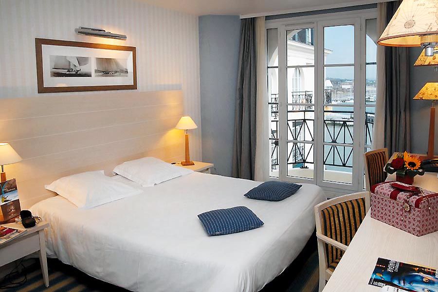 Sowell Hotels Le Beach Trouville-sur-mer Exteriör bild