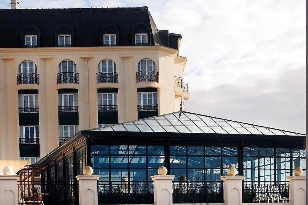 Sowell Hotels Le Beach Trouville-sur-mer Exteriör bild